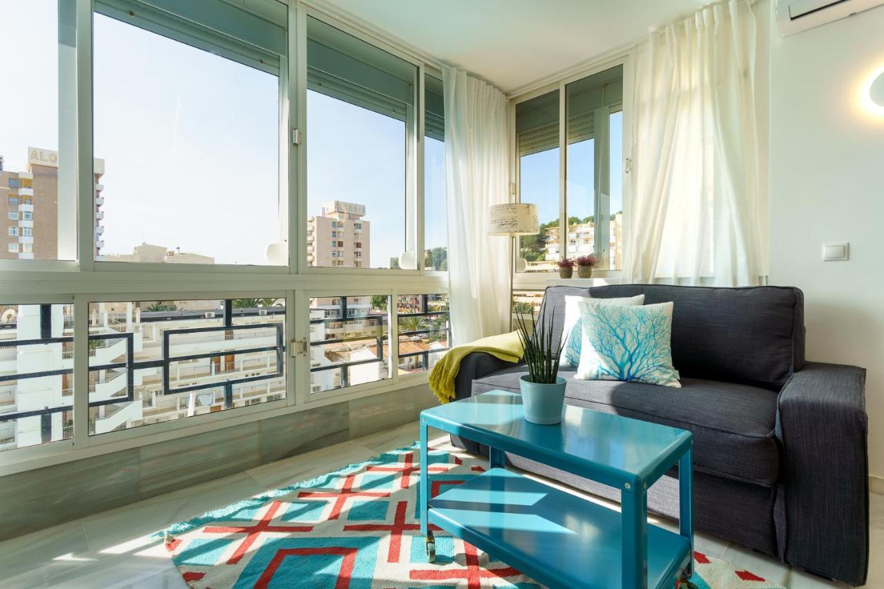 Malagasuite Carihuela Apartments Торемолинос Екстериор снимка