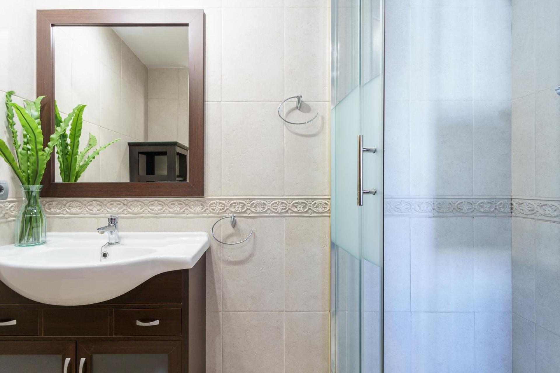 Malagasuite Carihuela Apartments Торемолинос Екстериор снимка