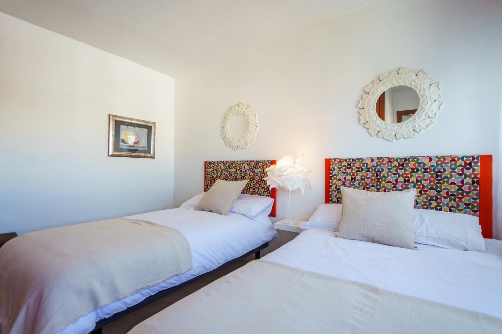 Malagasuite Carihuela Apartments Торемолинос Екстериор снимка